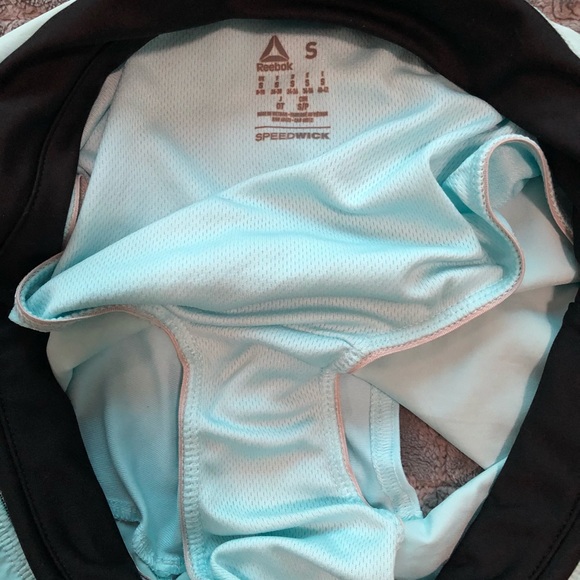 LOT- LADIES REEBOK SPEEDWICK LINED RUNNING SHORTS - Picture 12 of 16